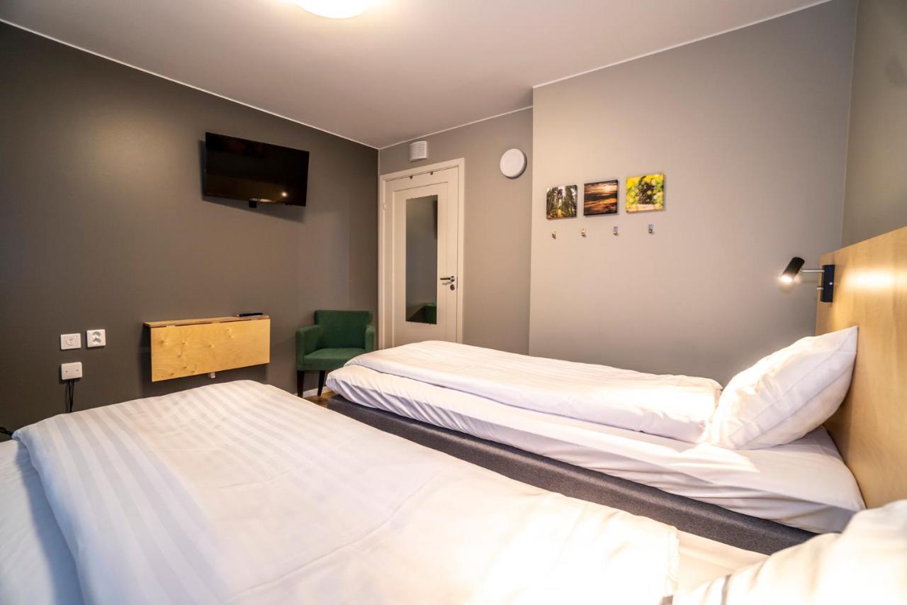Jbp Hotell Jarvso Luaran gambar